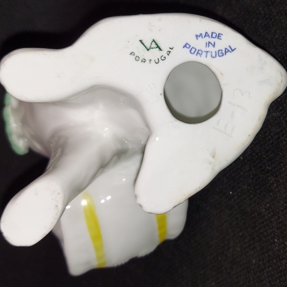 Vista Alegre Portuguesa Cat Figurine W/Basket Green Eyes Tooth Pick Holder - Picture 7 of 7